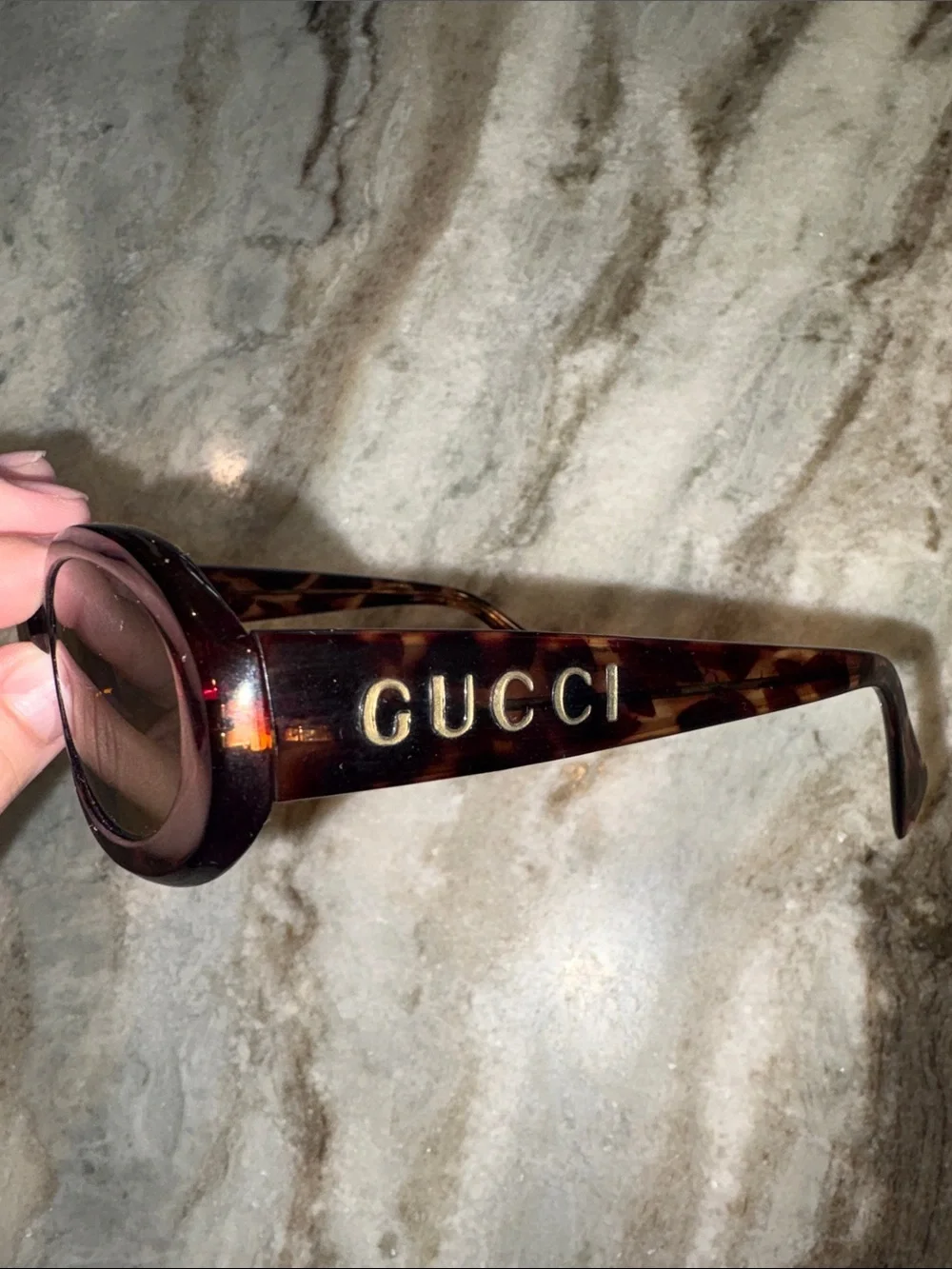 Vintage Designer Tortoiseshell Oval Women’s Sunglasses